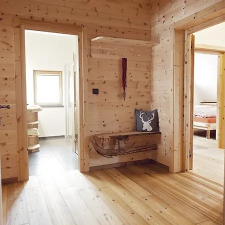 Sandrisser-hutte Innerkrems